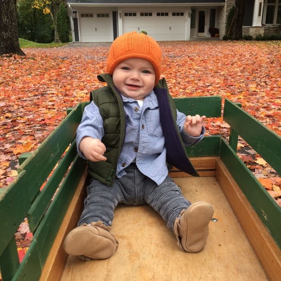 Meet your Posher, Lauren - Picture 5 of 5